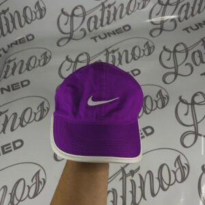 GORRA NIKE FEATHERLIGHT DRI-FIT 🟣