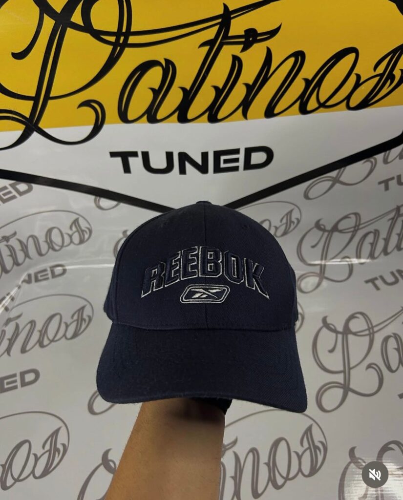 visera curva REBOOK 🔷